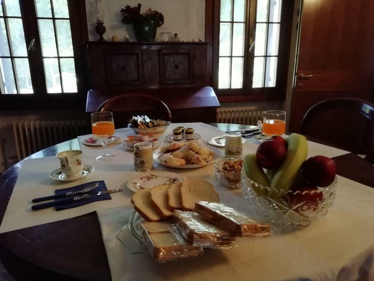 Due Querce Hotel Conscio Екстериор снимка